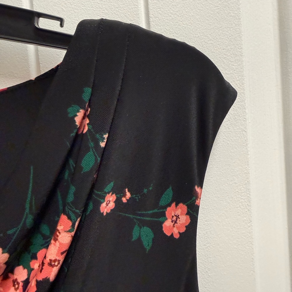 Lauren Ralph Lauren Cleora floral faux-wrap dress Size 2, Worn Once perfect cond - Picture 9 of 15